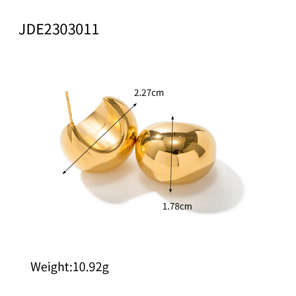 32.Stainless Steel Earrings 18K Gold Plated Stud Earrings Versatile Jewelry