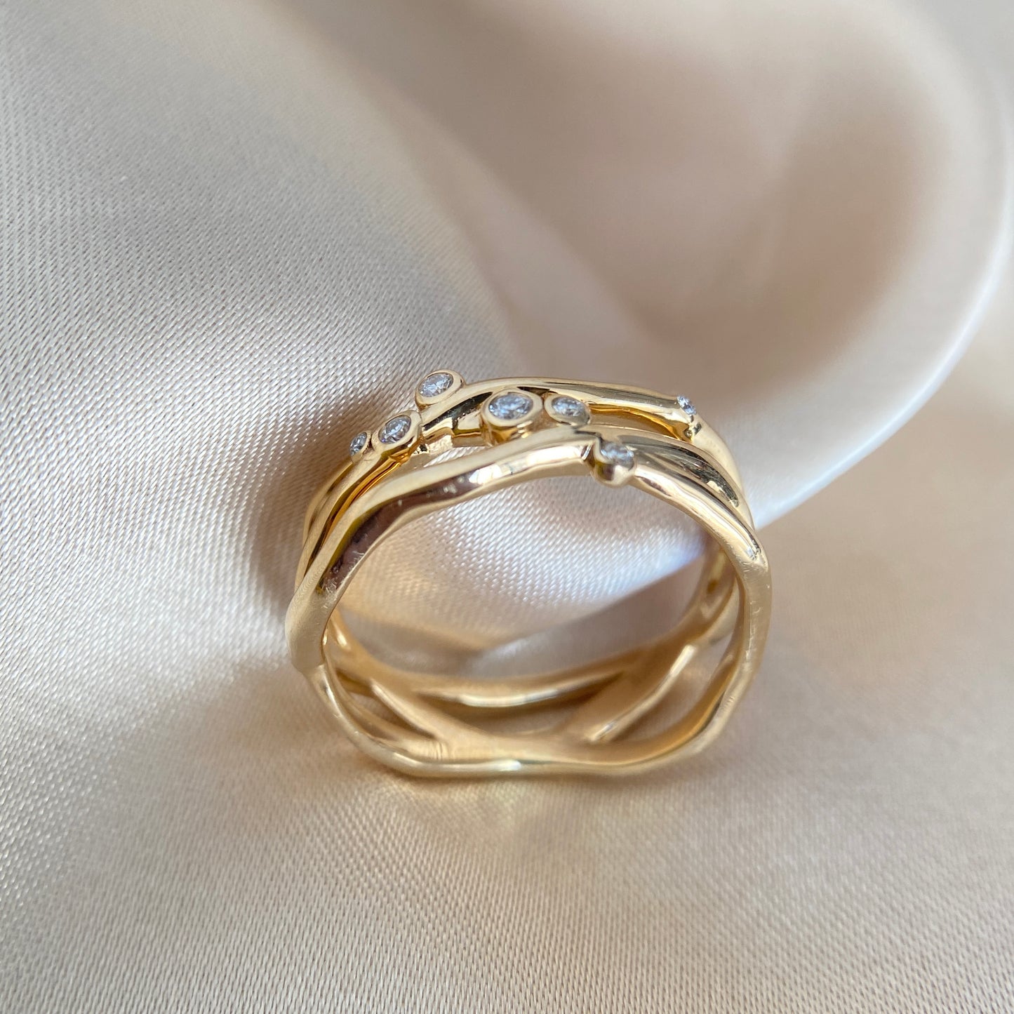 001.18K,14K Solid Gold Rring， Moissanite, Heavy Gold, Minimalist Jewellery