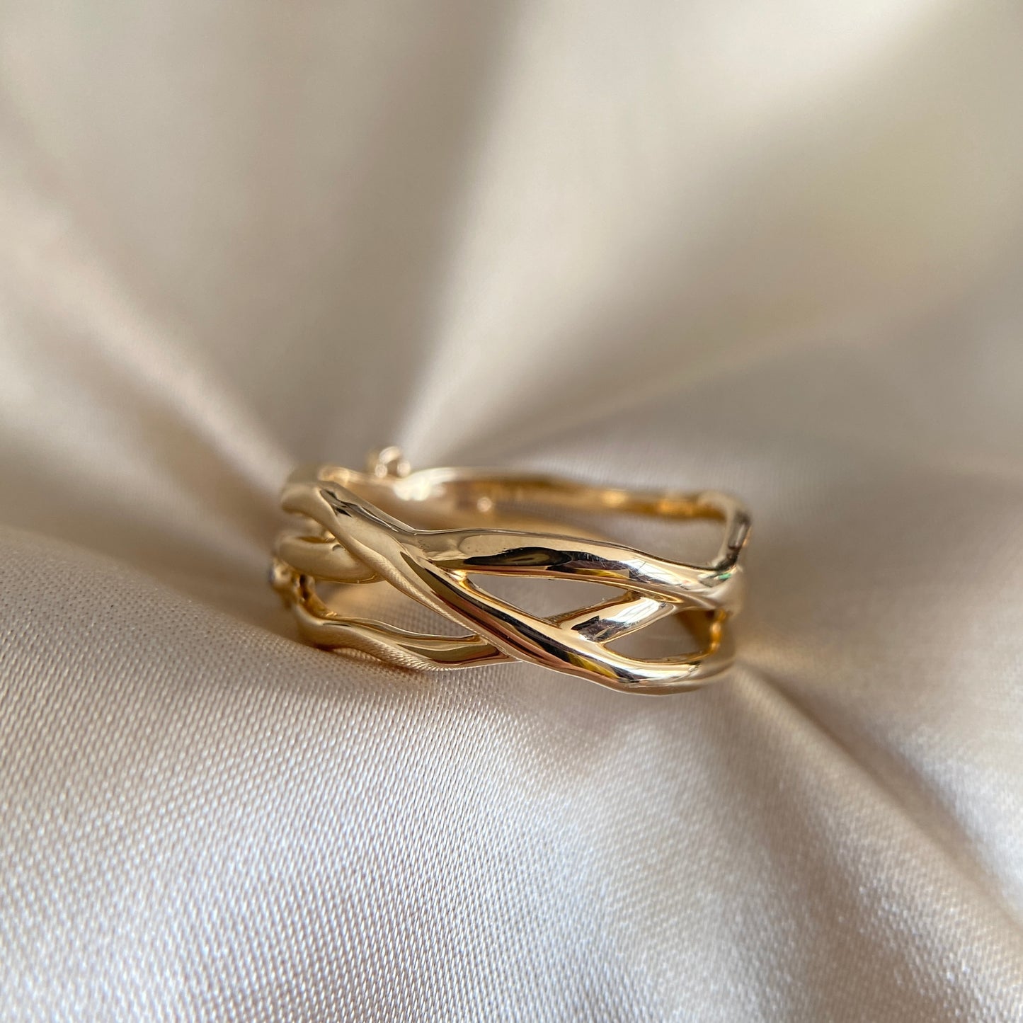 001.18K,14K Solid Gold Rring， Moissanite, Heavy Gold, Minimalist Jewellery