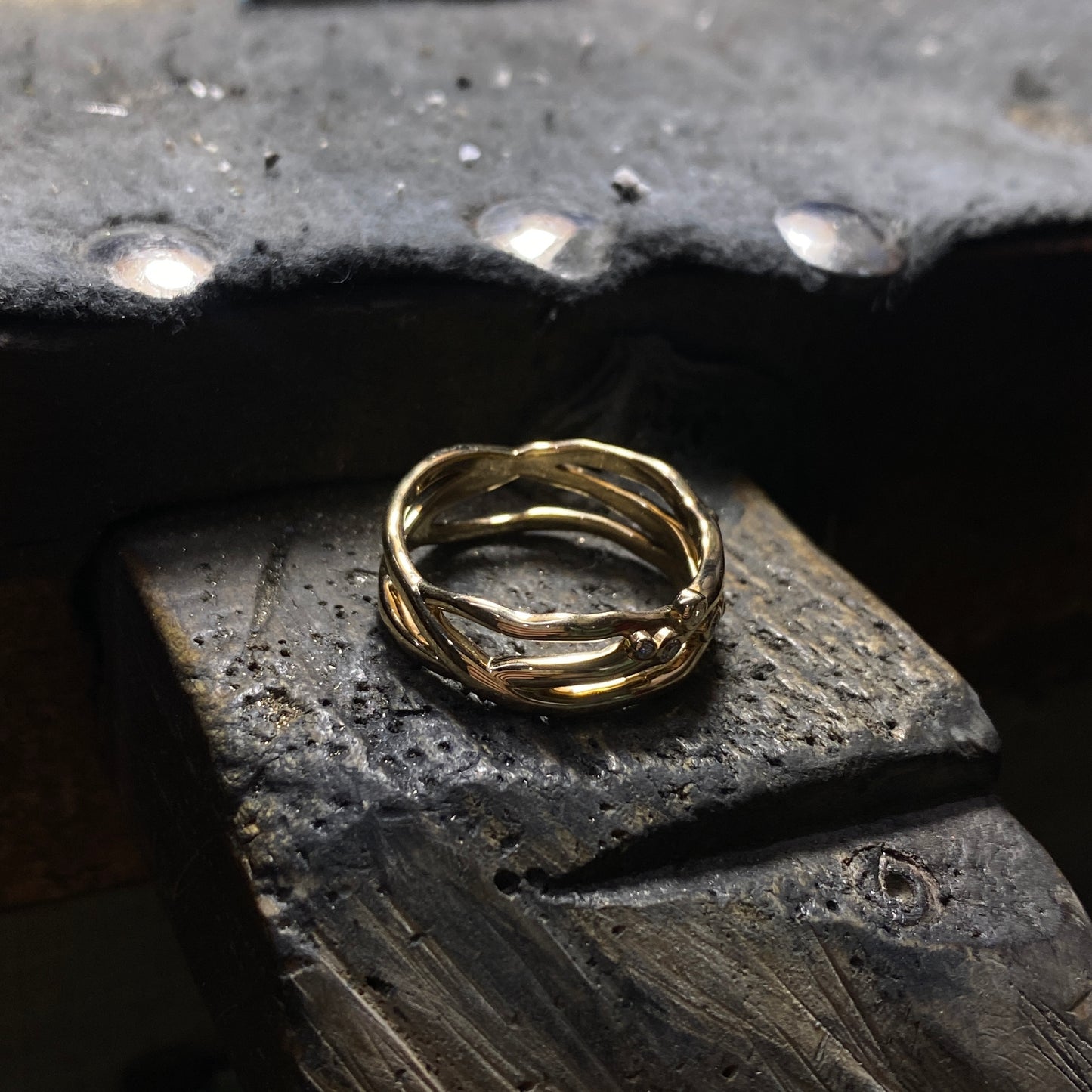 001.18K,14K Solid Gold Rring， Moissanite, Heavy Gold, Minimalist Jewellery