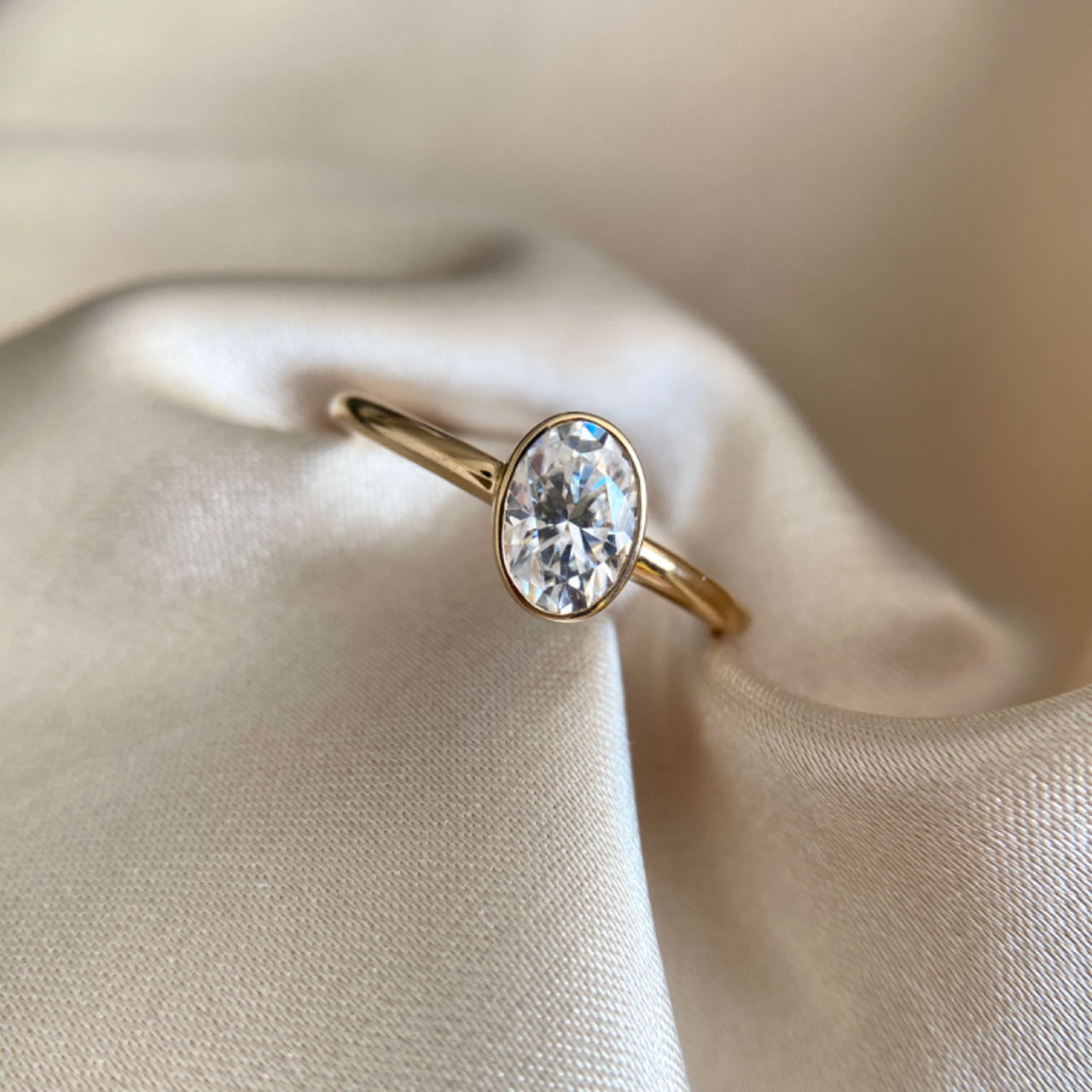 005. 18K,14K  Solid Gold Ring，Moissanite Ring，Stackable Ring ,Heavy Gold, Minimalist Jewellery, Gift For Her, Wedding Band