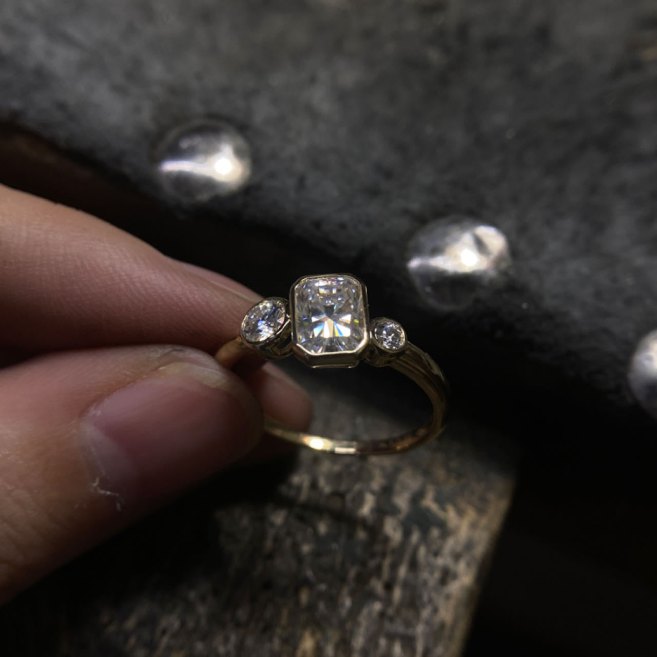 002.18K,14K，Solid Gold Rring， Moissanite, Heavy Gold, Minimalist Jewellery,  Stackable Ring, Gift For Her, Wedding Band